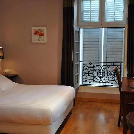 The Originals City, Hotel La Reine Jeanne, Orthez Exteriör bild